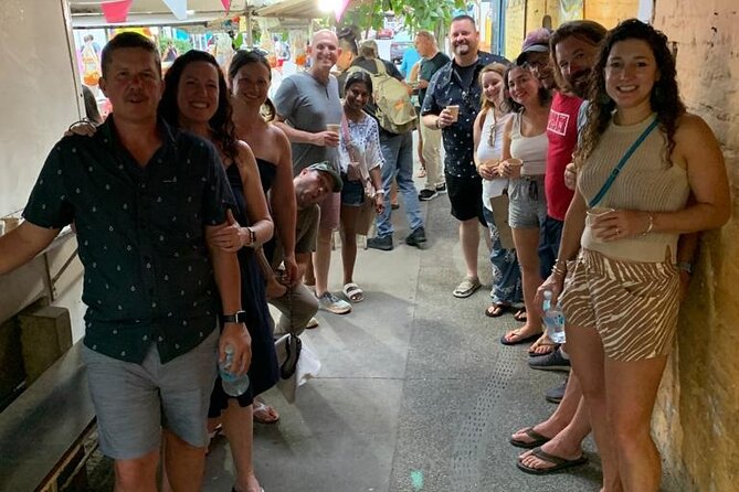 2 Hour and 30 Minutes Walking Tour in 5 De Diciembre - Key Points Worth Knowing Before You Go