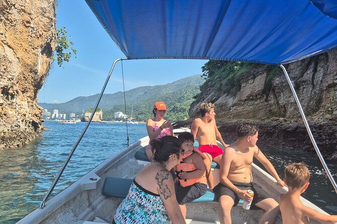3 hours private snorkeling tour in Misaloya, Puerto Vallarta - A 3-hour private snorkeling cruise from Los Peines