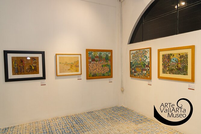 Admission Arte Vallarta Museum - Walking Into the Museum: What You’ll See First