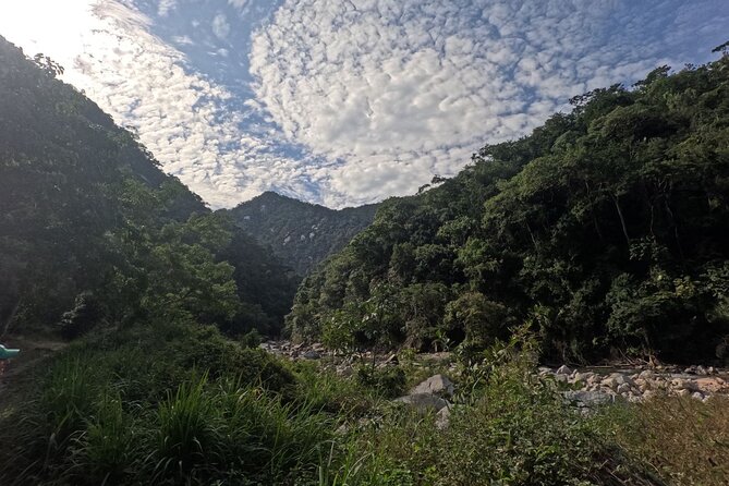 Adventure route: Hike to Cascada Escondida - Snack Stop and Hydration Breaks That Keep the Pace Manageable