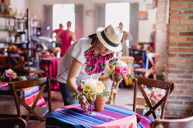 Best of Puerto Vallarta Private Tour: Highlight Treasures and Hidden Gems - The Zona Romántica route, 10 to 12 flat blocks at a livable pace