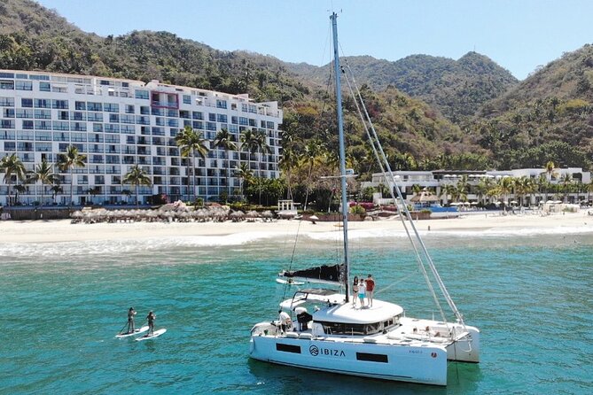 Brand New Sea Ray 250 – Private Luxury Boat in Puerto Vallarta - Los Arcos de Mismaloya snorkeling: marine life time with gear included
