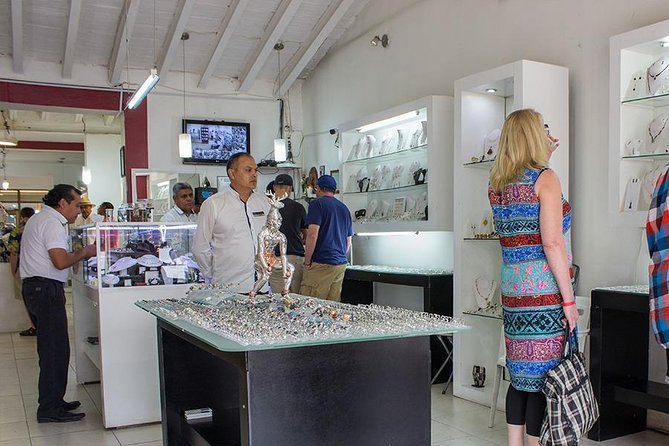 City and Tequila Tour in Puerto Vallarta - Zona Romantica and the Fire Opal Jewelry Lesson
