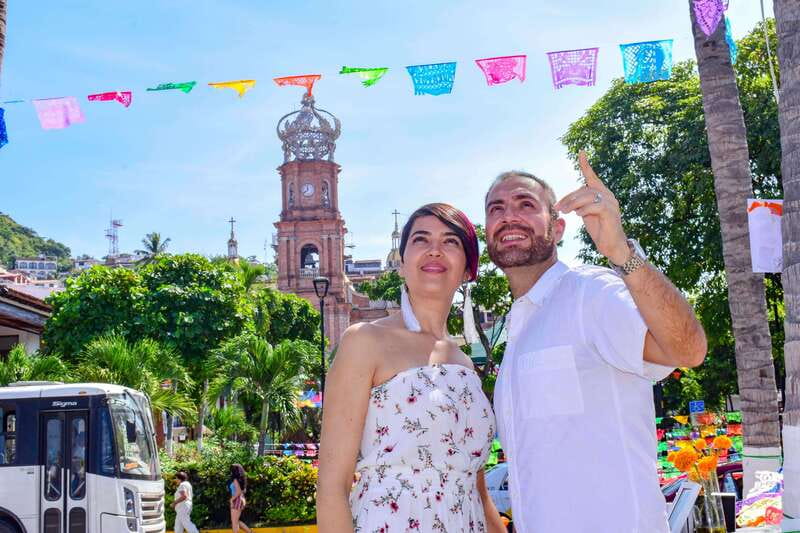 CityFunTastic: Fall in love with Puerto Vallarta! - Los Arcos Photo Stop, Wine Tasting, and a Longer Lunch Break
