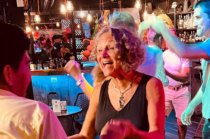 Dance Lessons and Cocktails in a Mexican Cantina - My decision guide, should you book this?