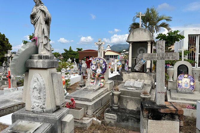 Day of the Dead inspired Cemetery Tour in Puerto Vallarta - Pantheon Fifth of December: where the holiday becomes personal