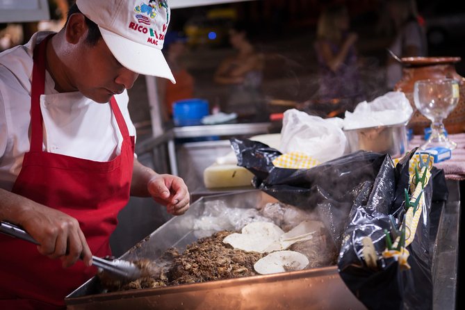Food & Mixology Tour:Tequila,Tacos, Mezcal and Agave Cocktails - Your starting point in Zona Romántica: where the walking begins