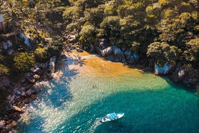 Full-Day Trail to 6 hidden Beaches, Colomitos & Snorkel - Zona Romántica Meet-Up and the Local Bus Ride to Boca de Tomatlán