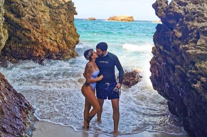 Guaranteed Hidden Beach • Private : up to 4 pers. • Punta Mita - Price and value: is $880.10 per group worth it?