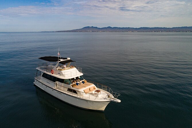 Hatteras 58-61' Luxury Yacht in Puerto Vallarta & Nuevo Nayarit - A Hatteras-sized day on the water in Puerto Vallarta and Nuevo Nayarit