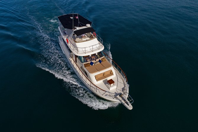 Hatteras 58-61' Luxury Yacht in Puerto Vallarta & Nuevo Nayarit - Snorkeling, kayaking, and paddleboarding, with gear included