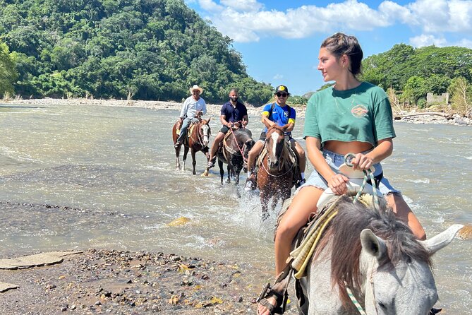 Horseback Riding & Swim: Tequila Tasting, BBQ & Margaritas - Getting from the port area to Hacienda Dona Engracia