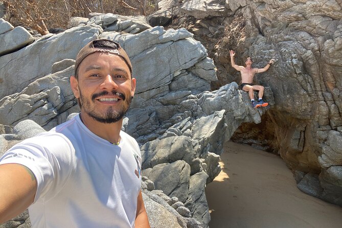 Las Ánimas to Quimixto Waterfall Half-Day Hiking Tour - Key highlights