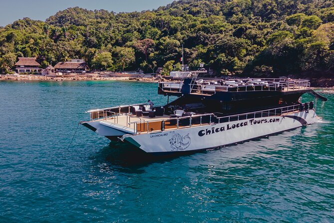 Luxury Mega Yacht 100' Limousine of the Sea 2: Puerto Vallarta - Key things you will notice right away