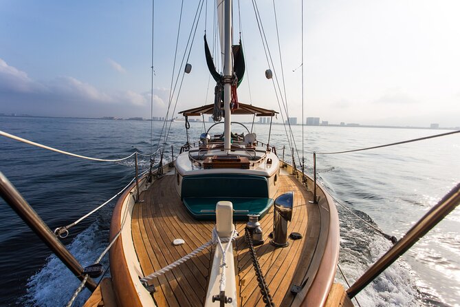 Luxury Puerto Vallarta Shared Sailing Tour: Sail, Swim & Dine - Price and What You Actually Get for About $200