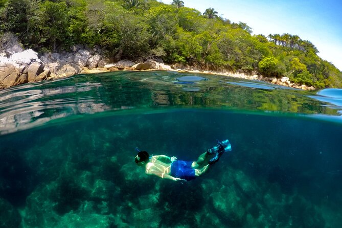 Luxury Yacht & Snorkel with All inclusive Open bar and lunch - Majahuitas Beach: the real star stop, plus what timing feels like