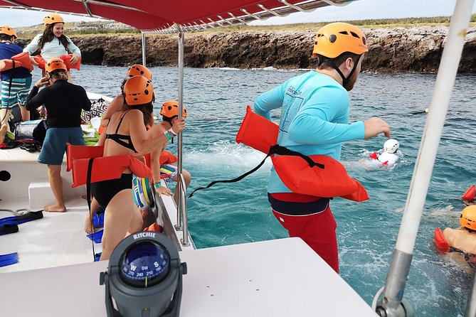 Marietas Islands Snorkel Tour & Hidden Beach - Gear up: snorkel equipment, life vests, and what the guides do in the water