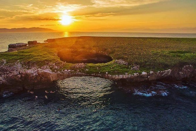 Marietas Islands with Guaranteed Entry to Playa Escondida - Whale sightings and dolphin encounters: a bonus with real value