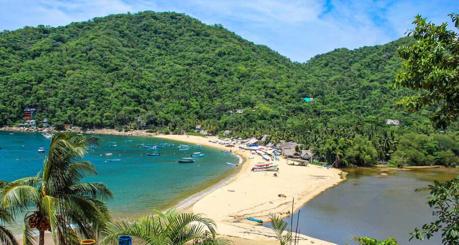 Marina Vallarta: Yelapa and Majahuitas Snorkeling Tour - From Puerto Vallarta to the Water: How This Day Flows