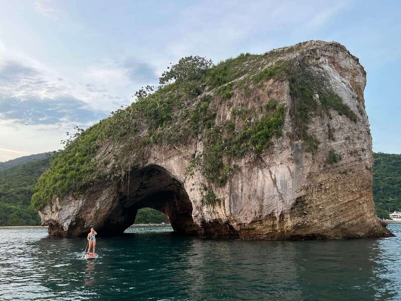 Mismaloya: Los Arcos Bioluminescent Waters Kayak & Cave Tour - Gear up and learn fast, so the paddle stays fun