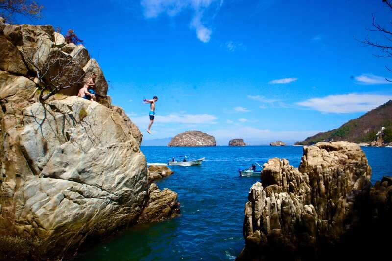 Mismaloya: Snorkeling, Cliff Jumping, and Beach Tour - Mismaloya Snorkeling and Cliff Jumping, the Big Picture