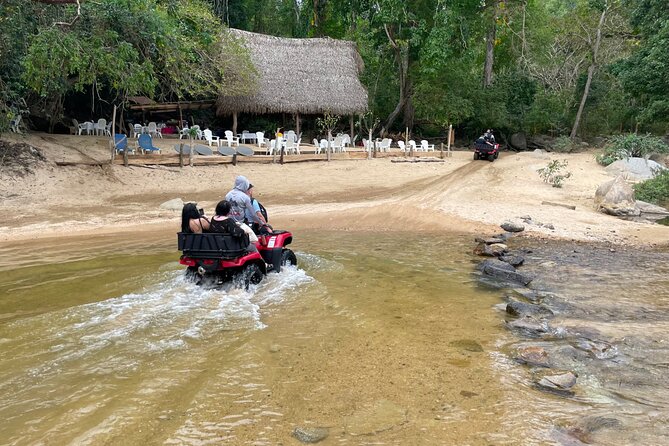 Ocean and Jungle: Snorkel, Quimixto Waterfall and Beach Adventure - Colomitos Beach: your quiet bay pause