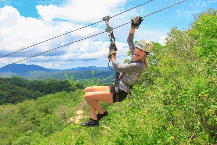 Outdoor Zipline Adventure - Tips for Smarter Thrills: Comfort, Timing, and Safety Mindset