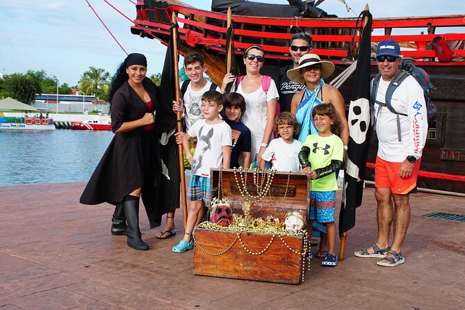 Pirate Ship Premium Dinner Cruise with Show - Where check-in really happens: Área Militar de Vallarta port