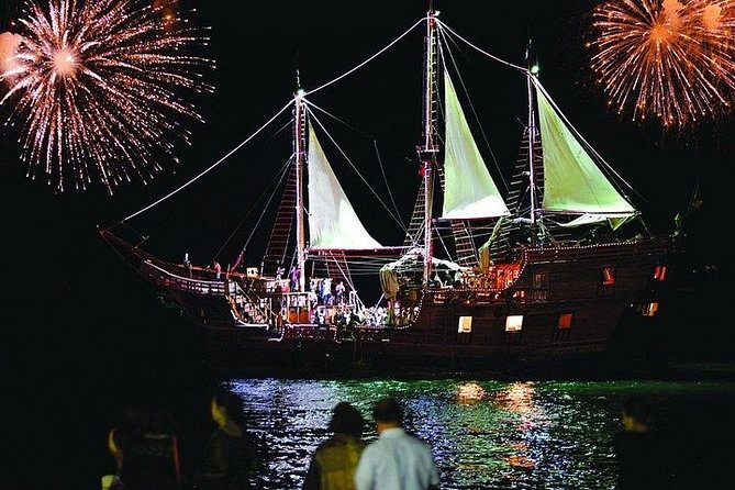 Pirate Show and Dinner on a Cruise in Puerto Vallarta - Getting on the Pirate Galleon: 5:30 pm Sets the Mood