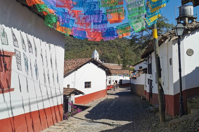 Private Experience to San Sebastián del Oeste - Morning logistics: 8:30 AM start and pickup that keeps things easy