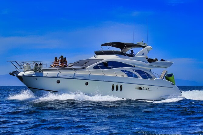 Private Luxury Yacht Chica 55' VIP All Inclusive + Jet Ski - Cruise time along Puerto Vallarta and the Bay of Banderas