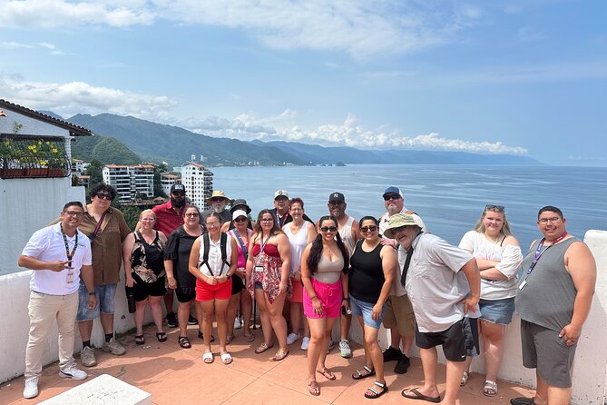 Private Puerto Vallarta Journey Through the Heart of the City - Mirador Conchas Chinas: A Quick Cliffside View That Pays Off