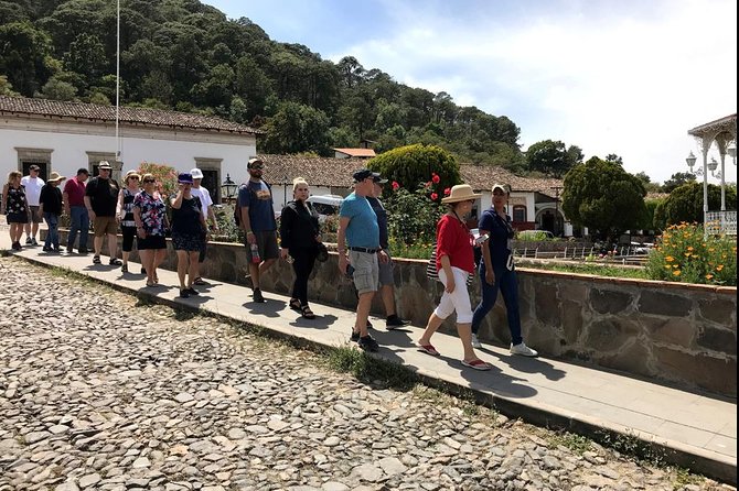 Private San Sebastian del Oeste Tour - Walking time in town: square, church, crafts, and where to spend your two hours