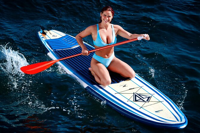Private Yacht Charter ChicaFUN 5 Waterslides All Inclusive - Food on board: snacks, plus the moments that make it feel like a real day out