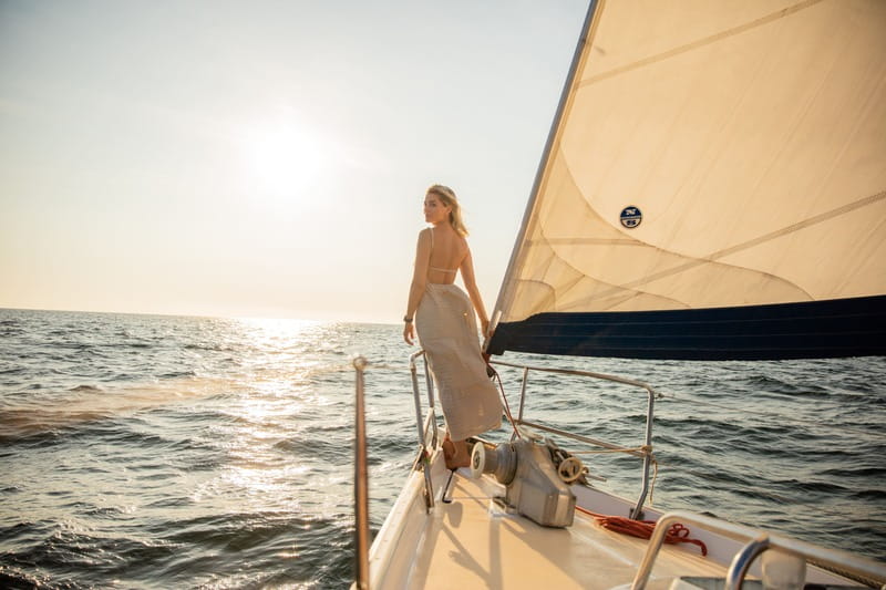 Puerto Vallarta: Bay of Banderas Luxury Sunset Sailing Tour - Crew energy matters: attentive service and guided storytelling