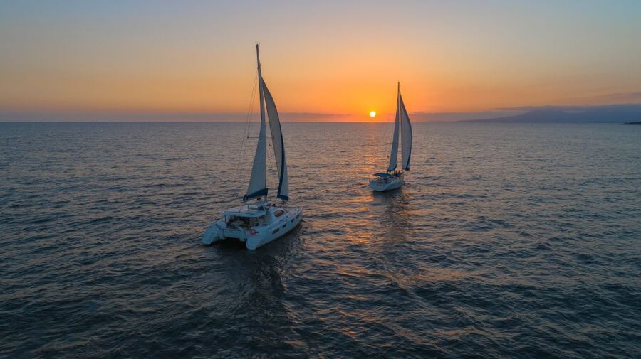 Puerto Vallarta: Bay of Banderas Luxury Sunset Sailing Tour - Food and drinks on deck: what to expect during the cruise