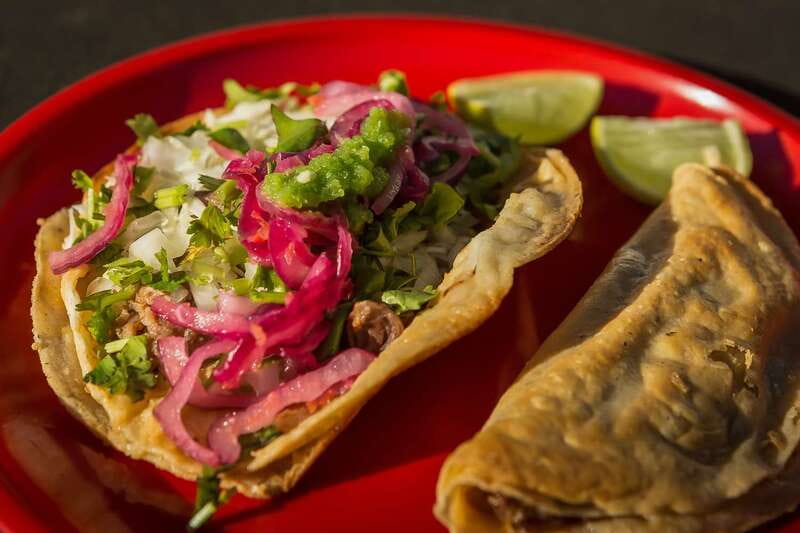Puerto Vallarta: Bikes and Bites Tour - What the 3-hour route feels like, from boardwalk to Old Town