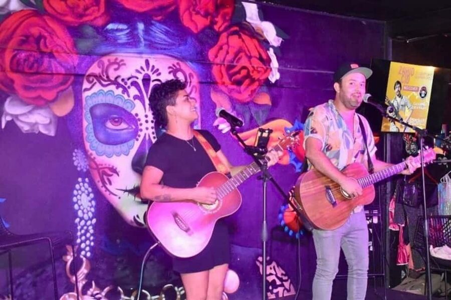 Puerto Vallarta: Cabaret Show with Cocktails & Costumes - Key Things To Know Before You Go