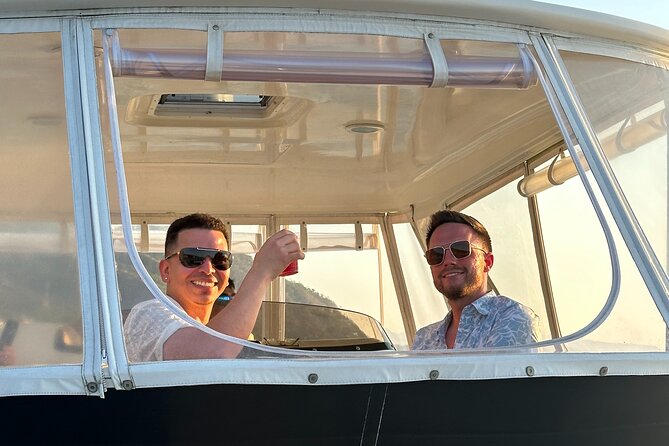 Puerto Vallarta: Gay Luxury Sunset Cruise with Premium Open Bar - The LGBT+ vibe: what the welcome adds to the cruise