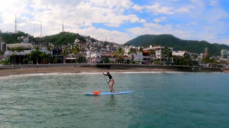 Puerto Vallarta: Guided SUP Board Tour with Digital Photos - Price and value: what $32 includes, and why it adds up