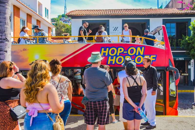 Puerto Vallarta: Hop-On-Hop-Off City Bus Tour - Stops that are worth your time, and stops that are more “look only”