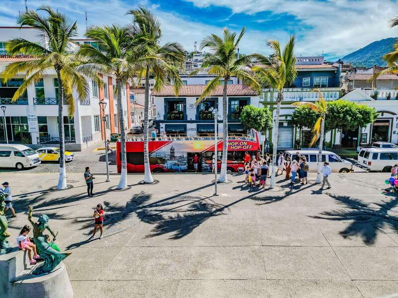 Puerto Vallarta: Hop-On-Hop-Off City Bus Tour - Heat, clothing, and what to pack so you enjoy the whole 3.5 hours