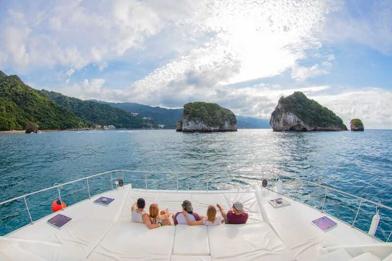 Puerto Vallarta: Luxury Yacht Tour with Lunch and Open Bar - Security, Rules, and What to Bring (So You Don’t Get Stuck)