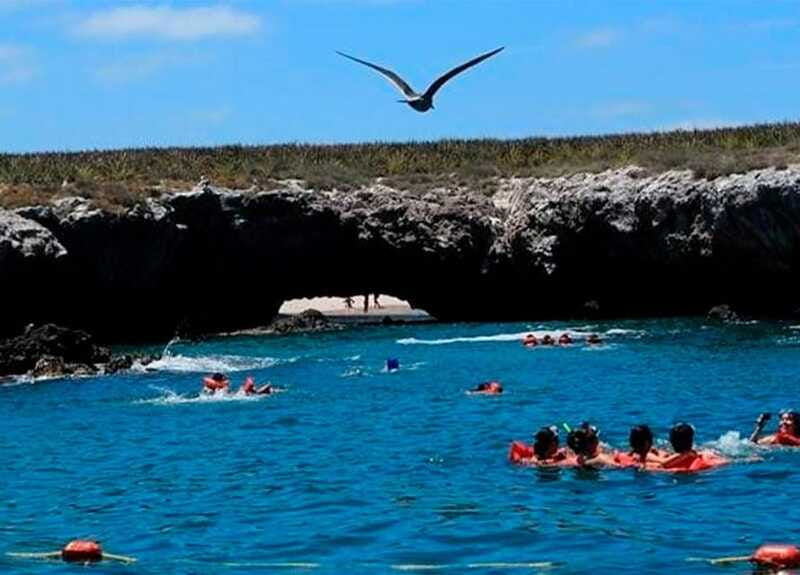 Puerto Vallarta: Marietas Island, Breakfast, Lunch, Open Bar - Kayaks, Paddle Boards, and a Second Round in the Water