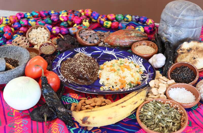 Puerto Vallarta: Mole Poblano Workshop - The 10:30 AM flow: market, prep, cook, eat, pack