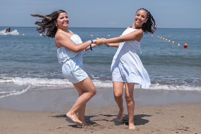 Puerto Vallarta Photoshoot with Professional Photographer - Meet in Zona Romántica, then shoot where the views live