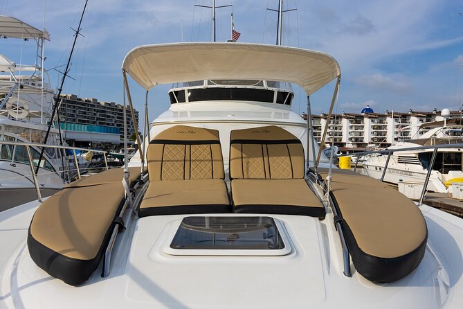 Puerto Vallarta: Private Luxury Yacht Charter with Crew - Food, drinks, and what to plan for