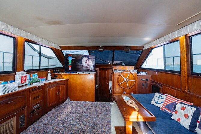Puerto Vallarta Private Yacht Adventure 5 hours + 1 hour Free - Price and group strategy, so you do not overpay