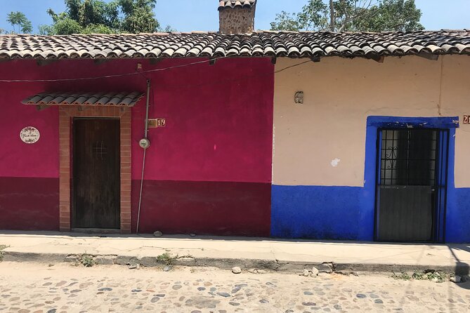 Puerto Vallarta's Historic Mexican Village Tour: El Tuito - Leaving Puerto Vallarta at 9:00 am, with the coast in sight
