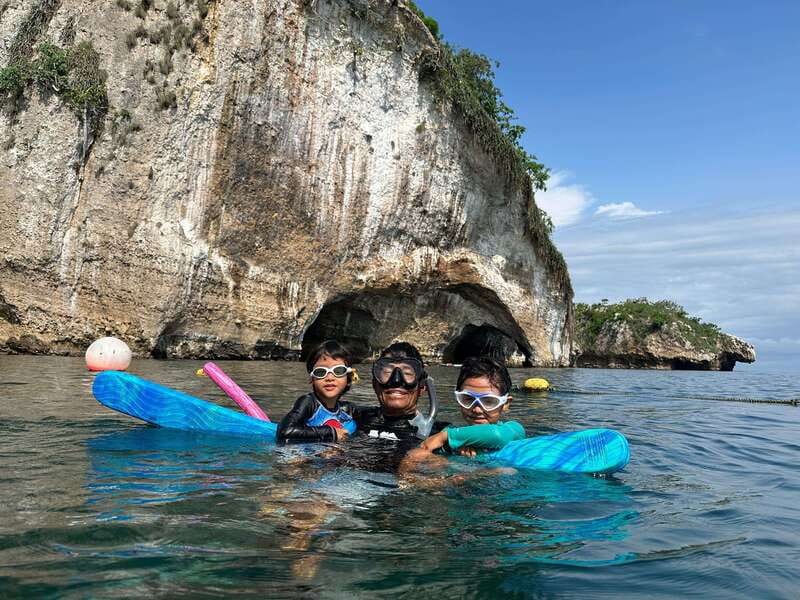 Puerto Vallarta: Snorkeling Tour to Los Arcos de Mismaloya - Group Size, Your Guide, and the “Almost Private” Feeling